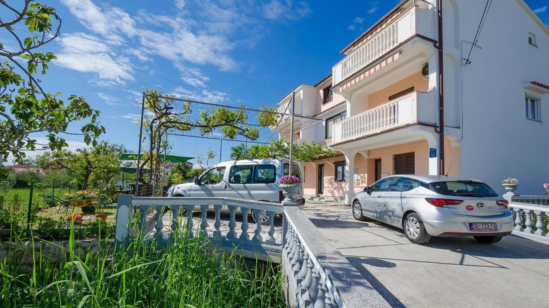 Apartment Branko Lopar